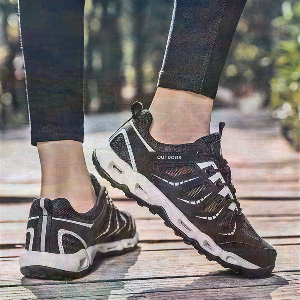 Sumer Round Tip Silver Sneaker - Home Gym Names 评论和价格
