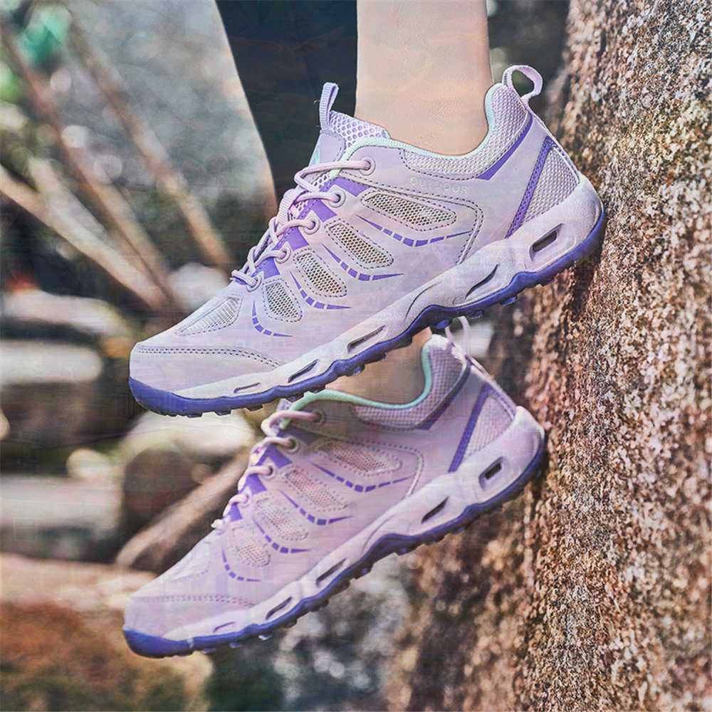 Sumer Round Tip Silver Sneaker - Home Gym Names 评论和价格